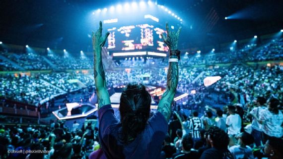 Mais de 9 mil pessoas estiveram na Grande Final do Six Invitational 2024 em São Paulo